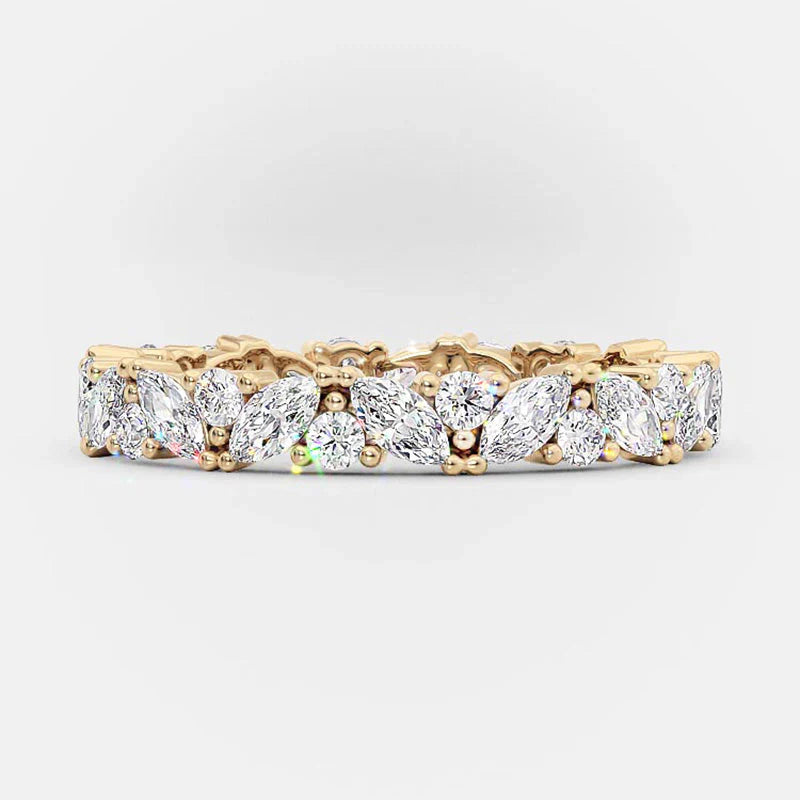 Memoire-Ring aus Gelbgold mit runden Labordiamanten