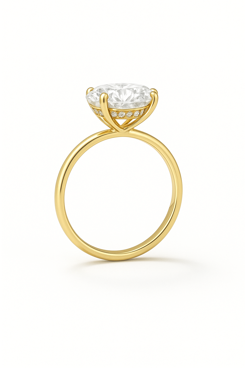 Lucy Oval Solitär hidden Halo Verlobungsring Seitenansicht- aus 14k Gelbgold mit einem funkelnden, laborgezüchteten Diamanten – handgefertigt, nachhaltig, von Labgrownlove