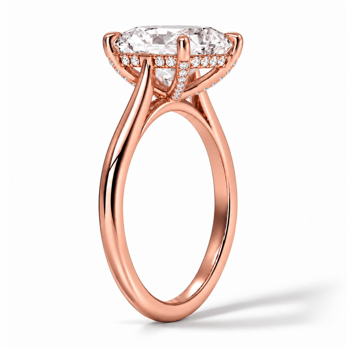Seitenansicht: Verlobungsring aus Roségold mit Labordiamant