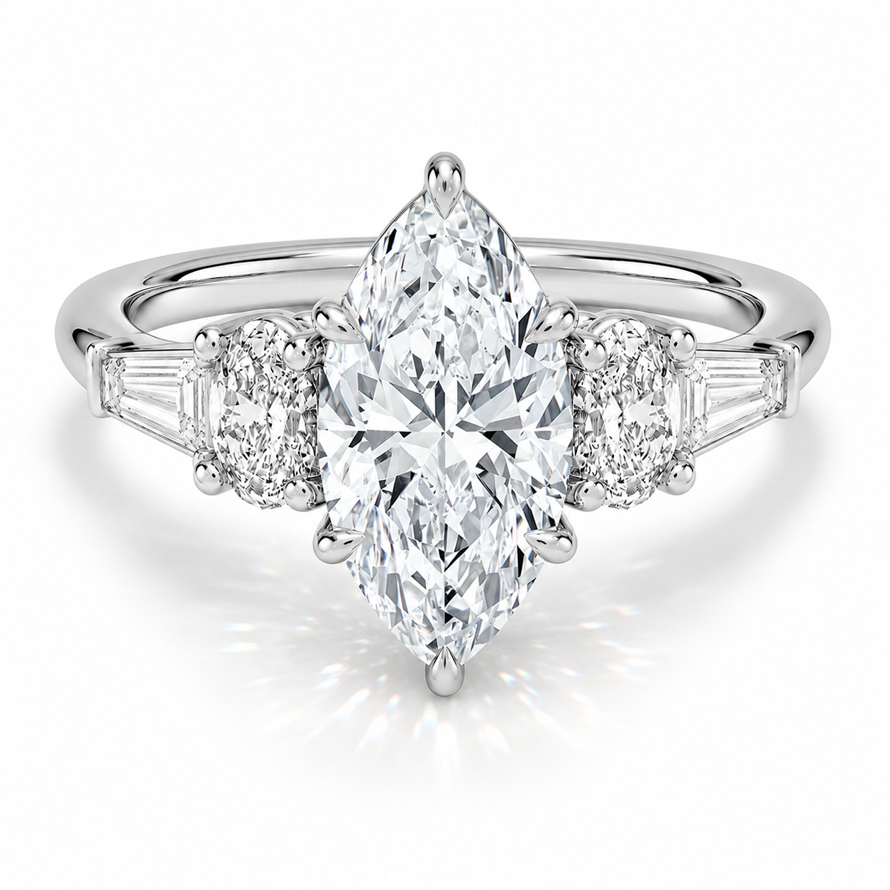 Livia - Marquise oval Baguette Laborgezüchteter Diamant Verlobungsring
