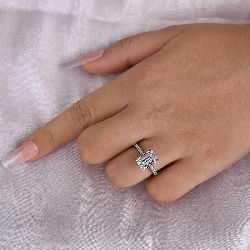 Shelly Verlobungsring – Emerald Cut Lab grown Diamant mit Seitendiamanten Ringe Lab Diamond Labgrownlove Handgefertigt