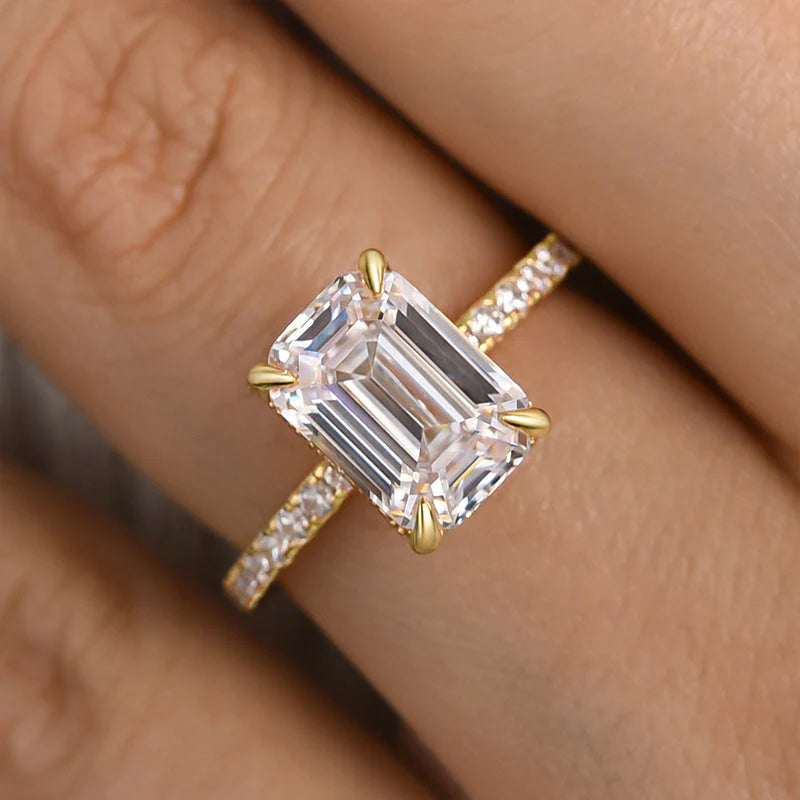 Shelly Verlobungsring – Emerald Cut Lab grown Diamant mit Seitendiamanten Ringe Lab Diamond Labgrownlove Handgefertigt