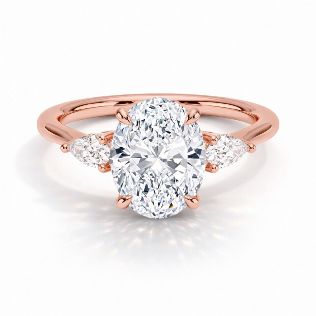 Carmen Oval Threestone Verlobungsring aus 18k Roségold mit einem funkelnden, laborgezüchteten Diamanten – handgefertigt, nachhaltig, von Labgrownlove