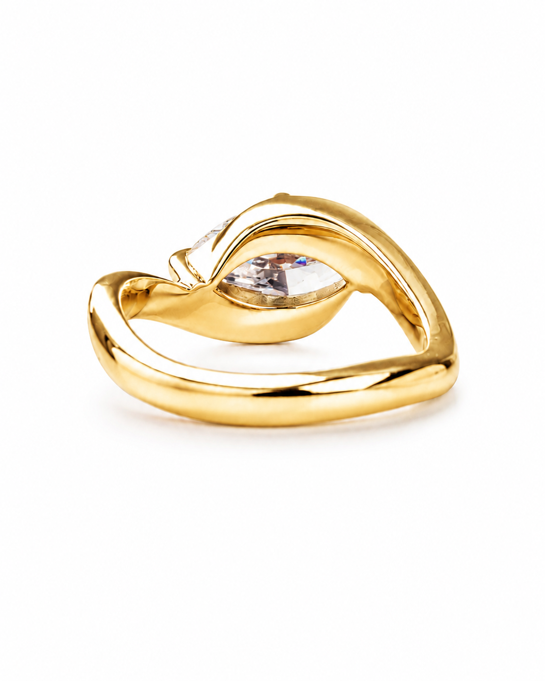 Melissa - Bypass Marquise-Verlobungsring aus 18k Gelbgold mit einem funkelnden, laborgezüchteten Diamanten - handgefertigt & nachhaltig - von Labgrownlove