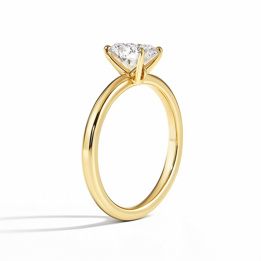 Seitenansicht: Ovaler Solitär-Verlobungsring aus 14 Karat Gelbgold mit Labordiamant