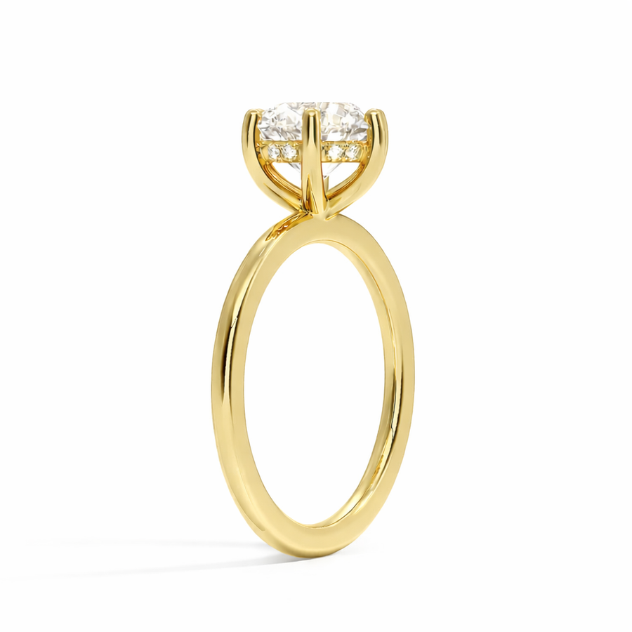 Seitenansicht: Runder Verlobungsring aus 14 Karat Gelbgold mit Diamant