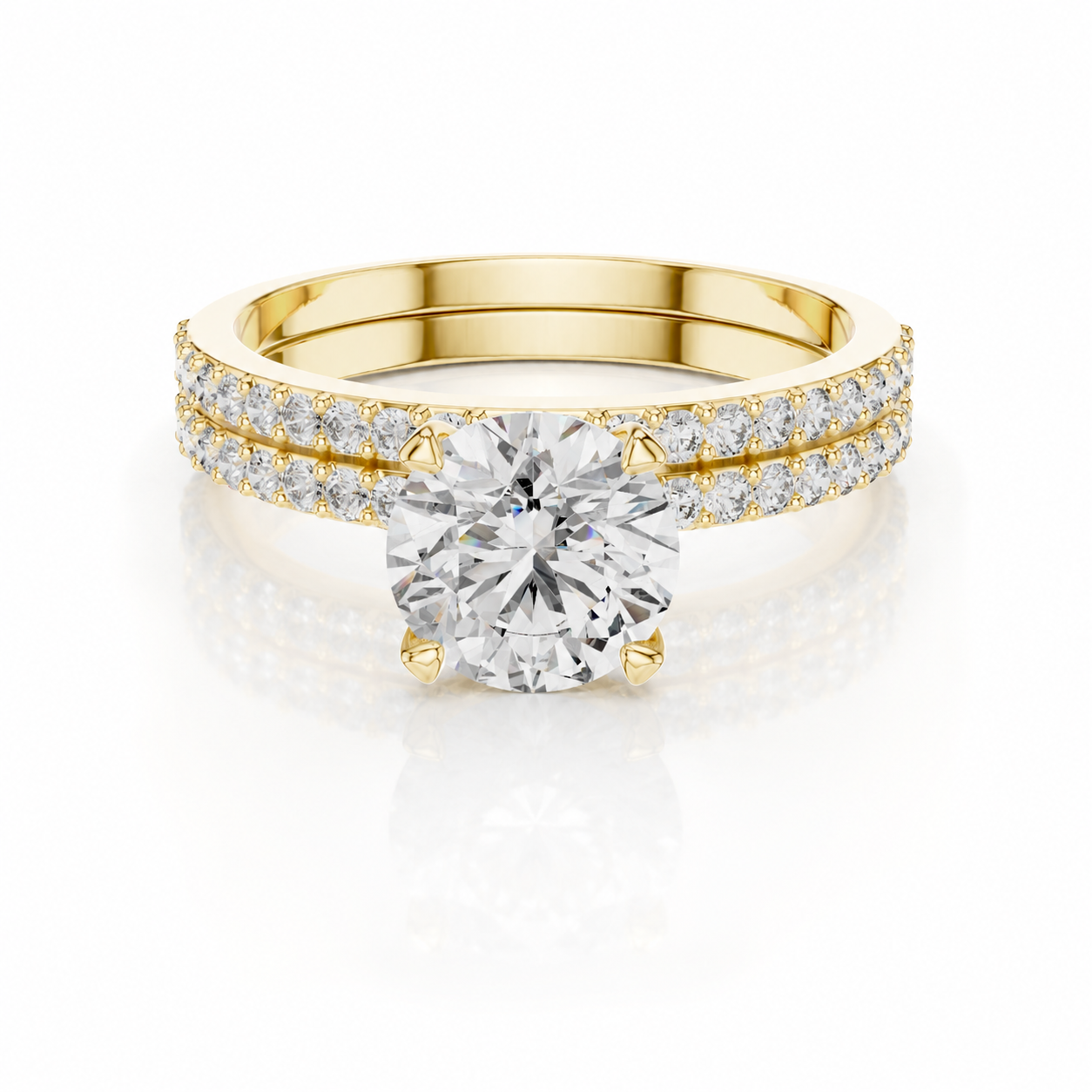 Diamond ring with clusters small diamonds in gold