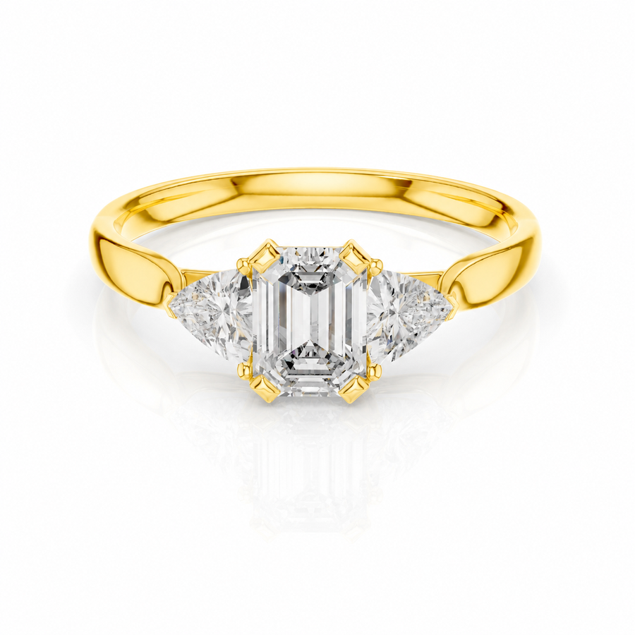 Emerald Verlobungsring aus 14 Karat Gelbgold mit Labordiamant und Cathedral-Fassung