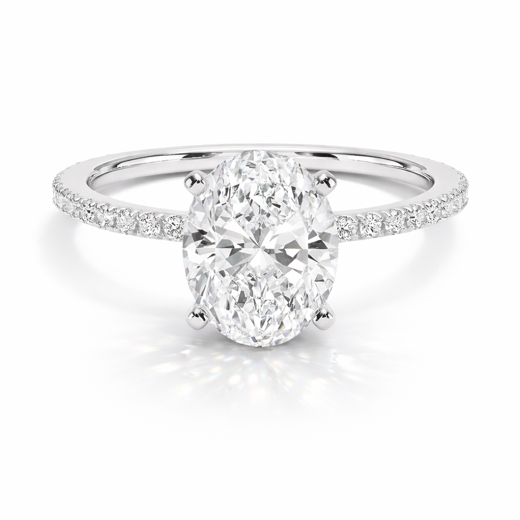 Tiffany Pavé Verlobungsring aus 14k Weißgold mit einem funkelnden, Laborgezüchteten Diamanten - handgefertigt & nachhaltig - von Labgrownlove 