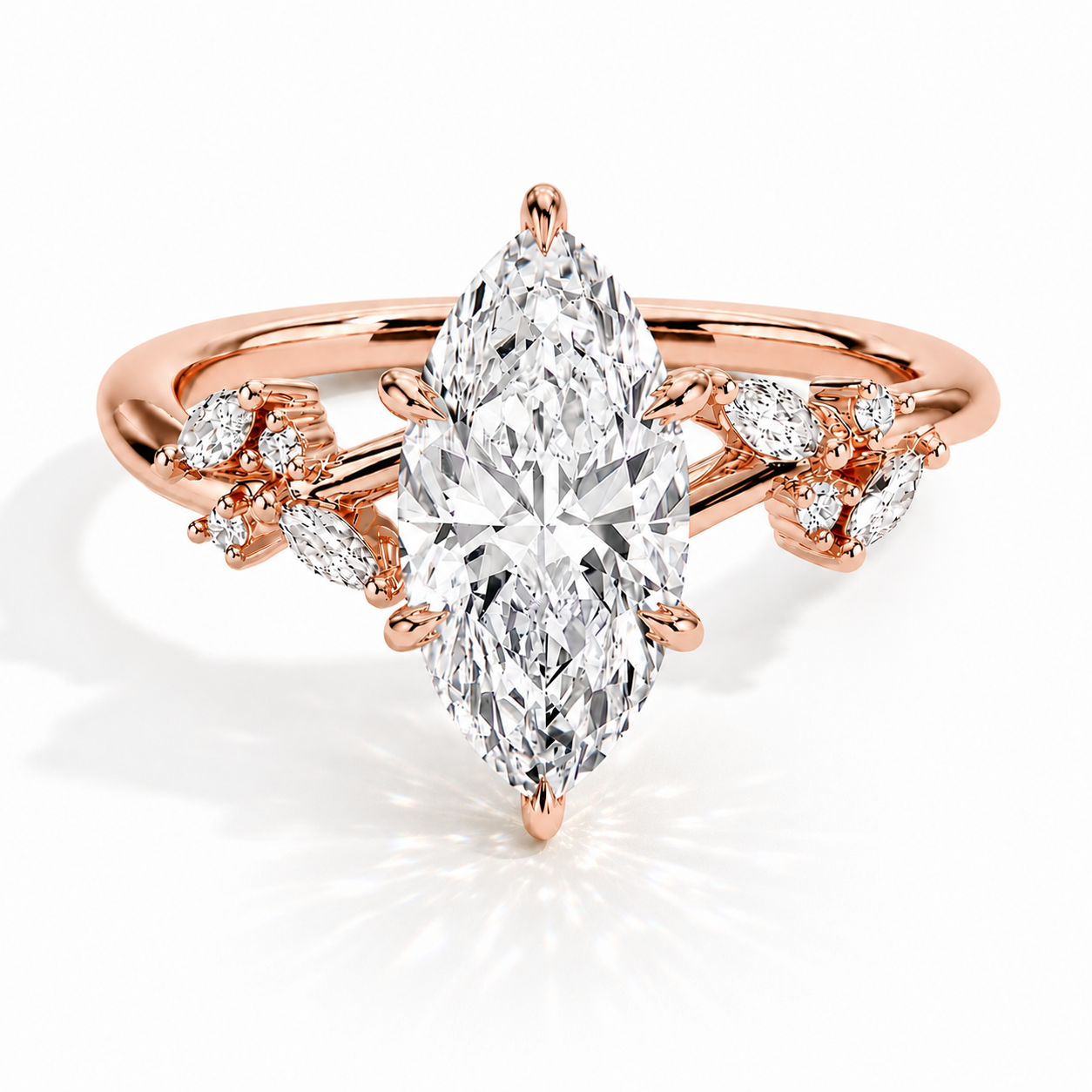 Melody - Marquise Verlobungsring mit floralen Akzentdiamanten aus 14k Roségold mit einem funkelnden, laborgezüchteten Diamanten - handgefertigt & nachhaltig - von Labgrownlove