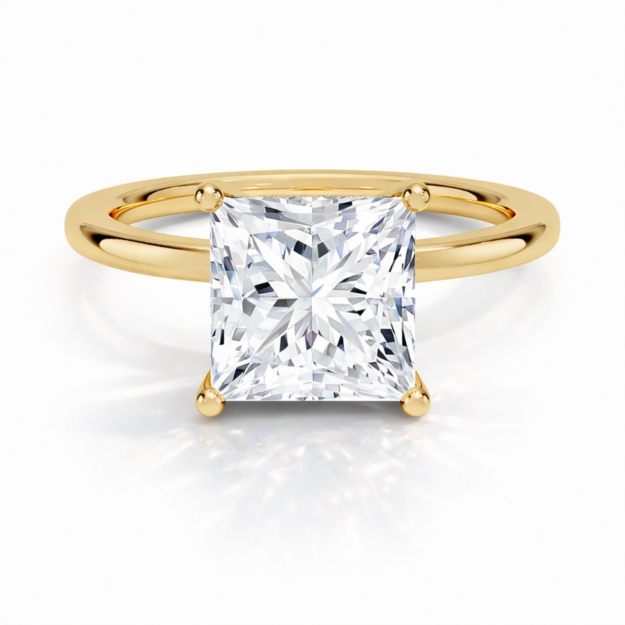 Princess-Cut Verlobungsring aus Gelbgold mit Labordiamant und Hidden Halo und Galerieschiene