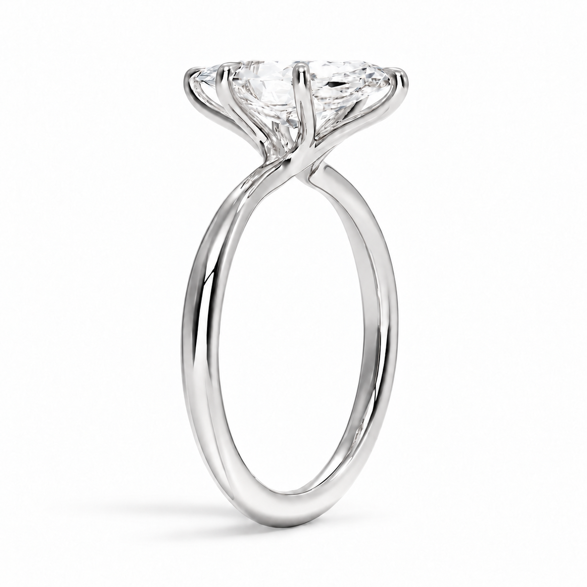 Seitenansicht: Marquise Solitär-Verlobungsring aus Weißgold mit Labordiamant