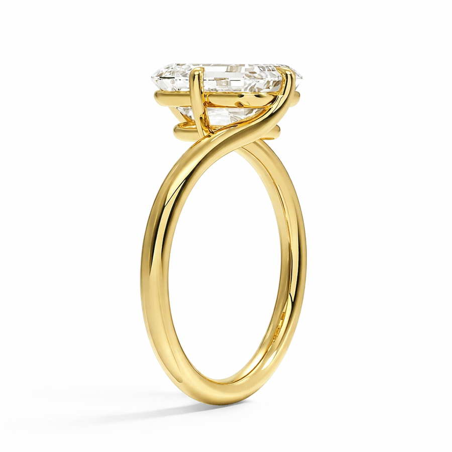 Seitenansicht: Marquise Solitär-Verlobungsring aus Gelbgold mit Labordiamant