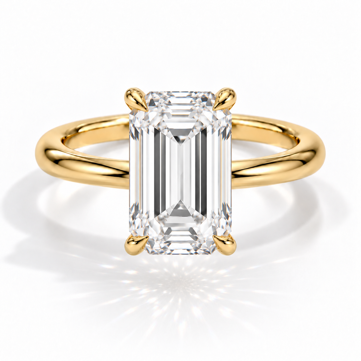Emerald Verlobungsring aus Gelbgold mit Labordiamant und Galerieschiene
