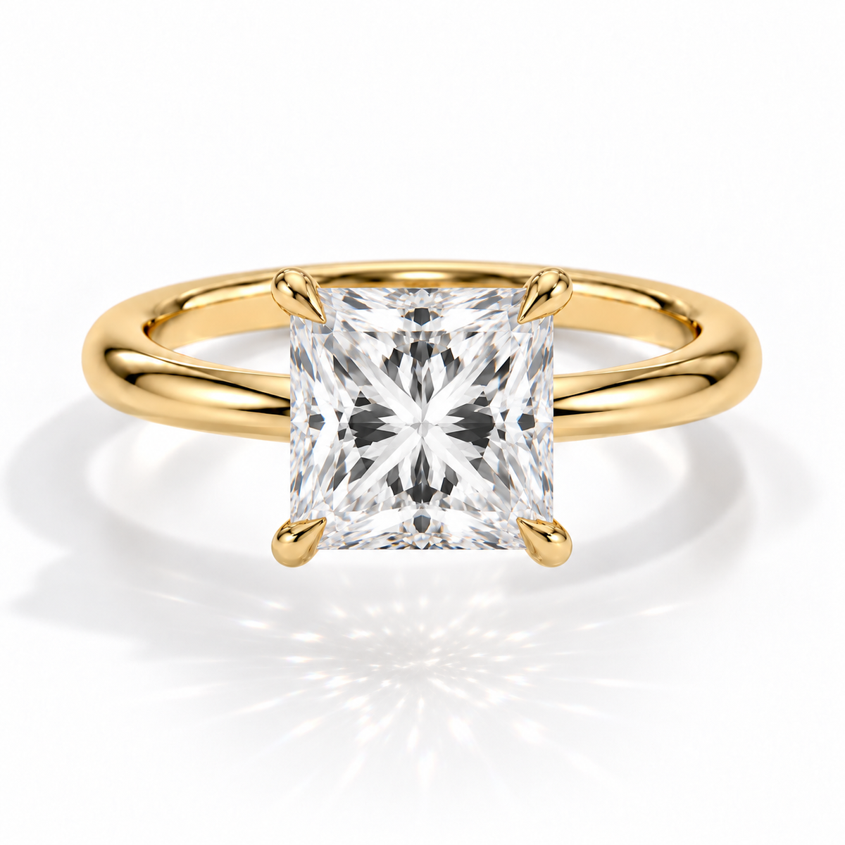 Princess-Cut Verlobungsring aus Gelbgold mit Labordiamant und Galerieschiene