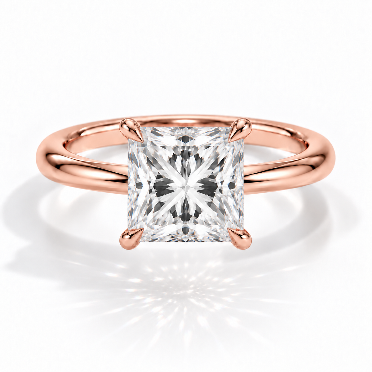 Princess-Cut Verlobungsring aus Roségold mit Labordiamant und Galerieschiene
