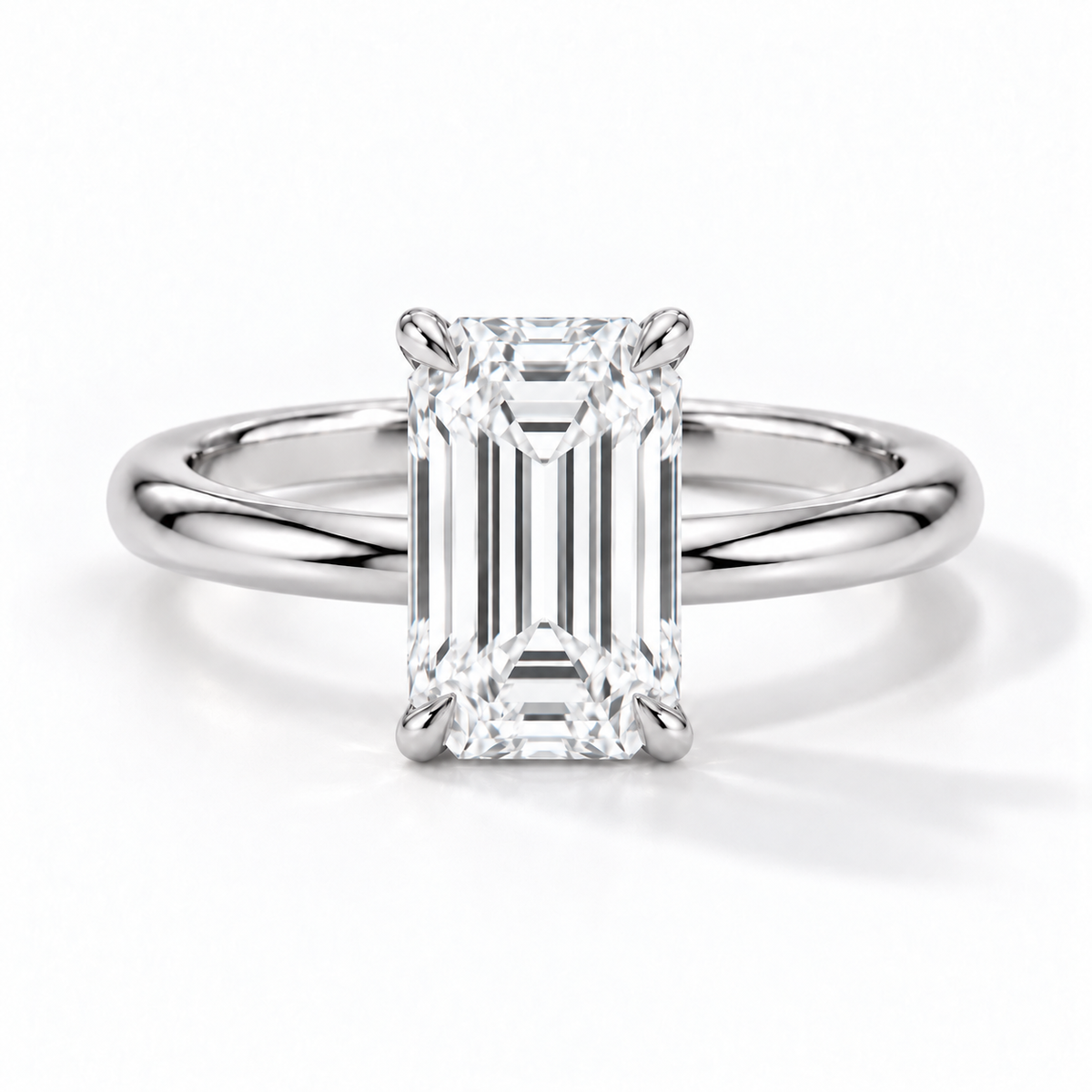 Emerald Verlobungsring aus Weißgold mit Labordiamant und Tulpenfassung