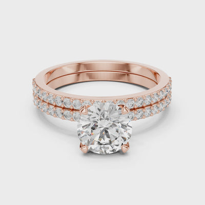 Diamond ring with clusters small diamonds in rose gold