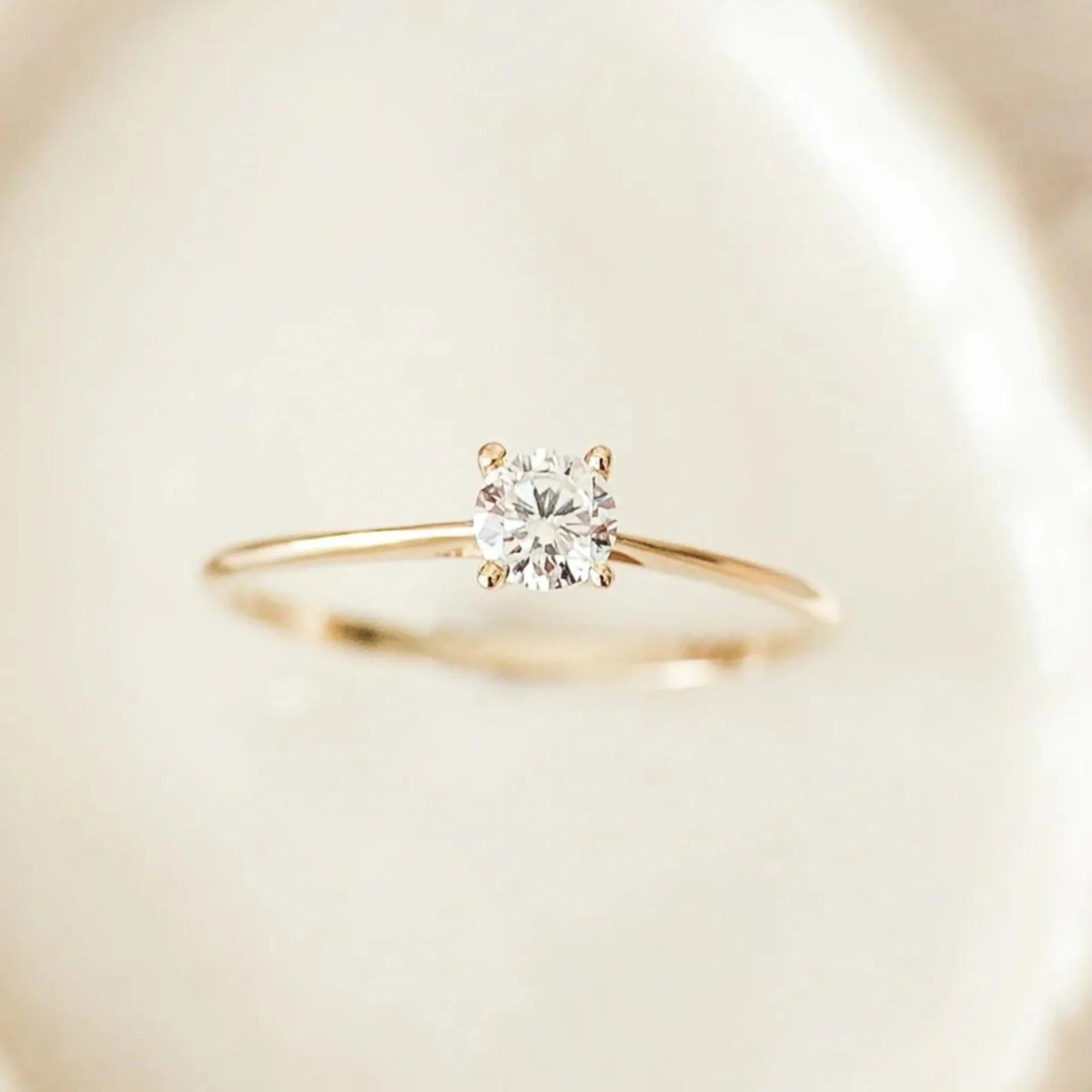 Sveta Solitär Brilliant Naturdiamant | Verlobungsring Ringe Lab Diamond Labgrownlove Handgefertigt Jetzt einkaufen