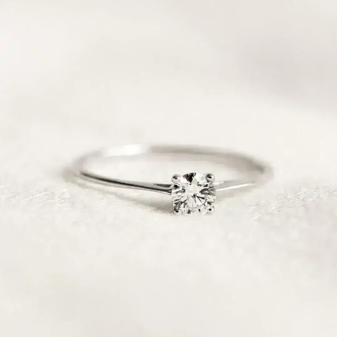 Sveta Solitär Brilliant Naturdiamant | Verlobungsring Ringe Lab Diamond Labgrownlove Handgefertigt Jetzt einkaufen